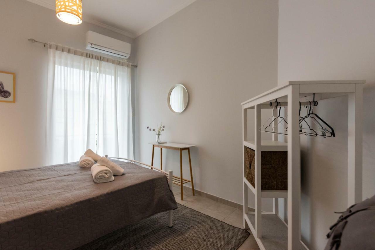 Avra Apartment Kalamata Ngoại thất bức ảnh